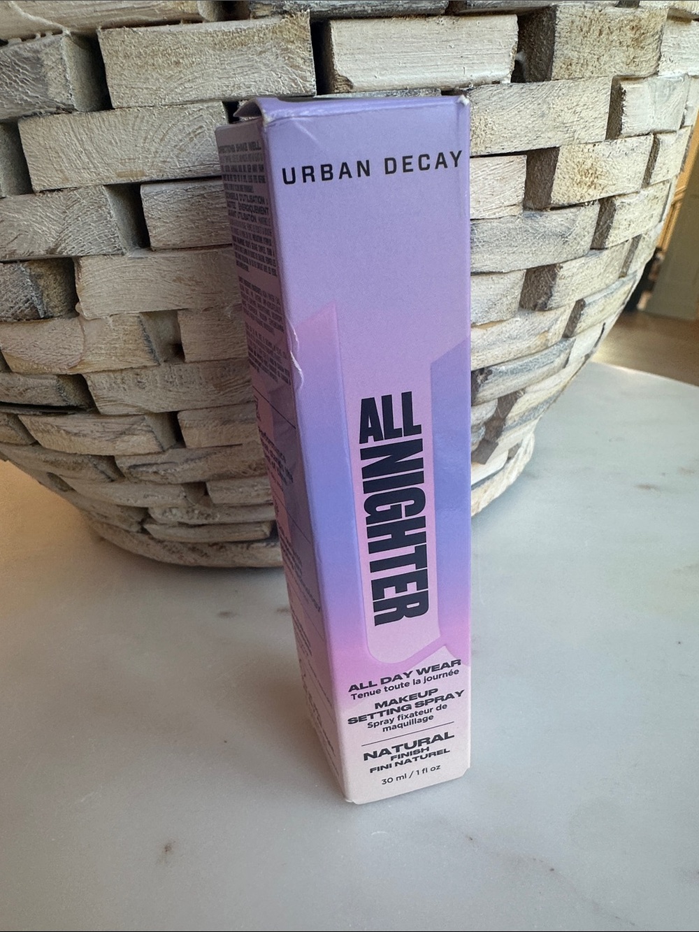 Urban Decay All Nighter Setting Spray - Black Bottle with Lilac Accent - Picture 5 of 6
